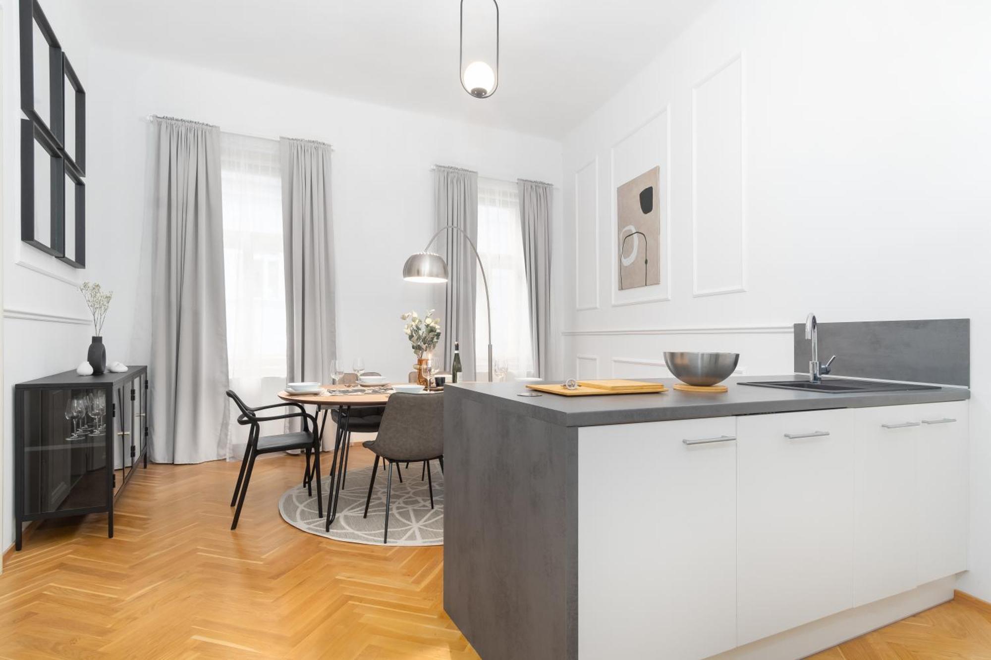 Stru House By Prague Days - Luxurious Apartments Next To National Theatre Екстер'єр фото